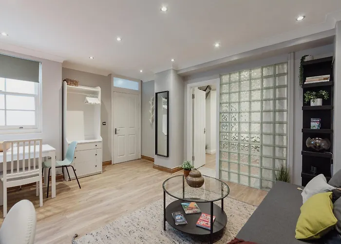 Kensington Nest Flat